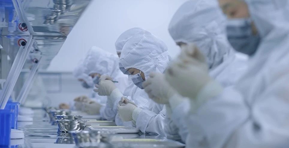 1700182959520935.jpg 94f54d2c0b05b439bef21a8ea362aa53.jpg