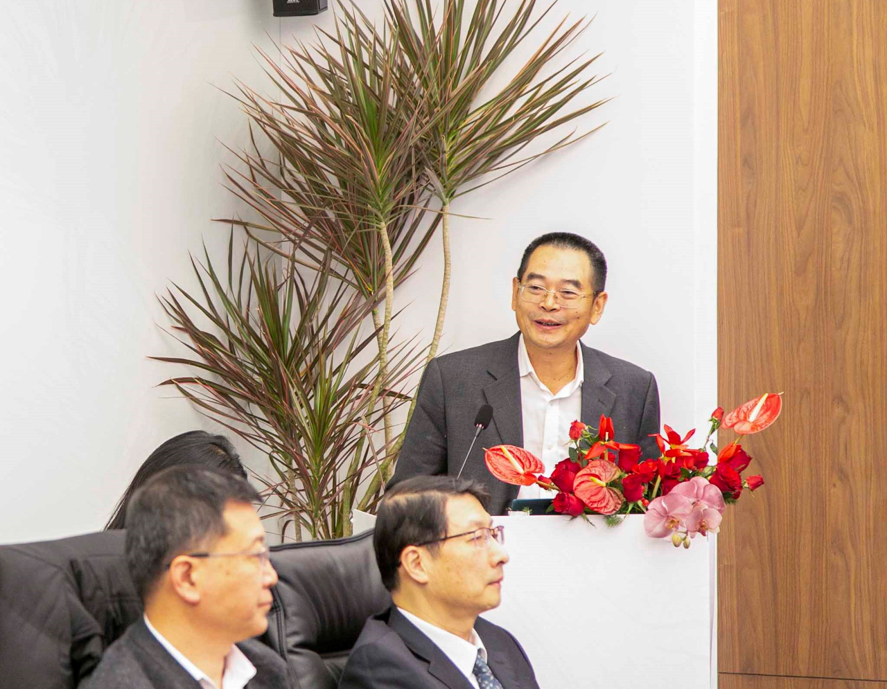 1701328209430633.jpg 28e9ee23415d5123fe5dd2a55aff1910.jpg