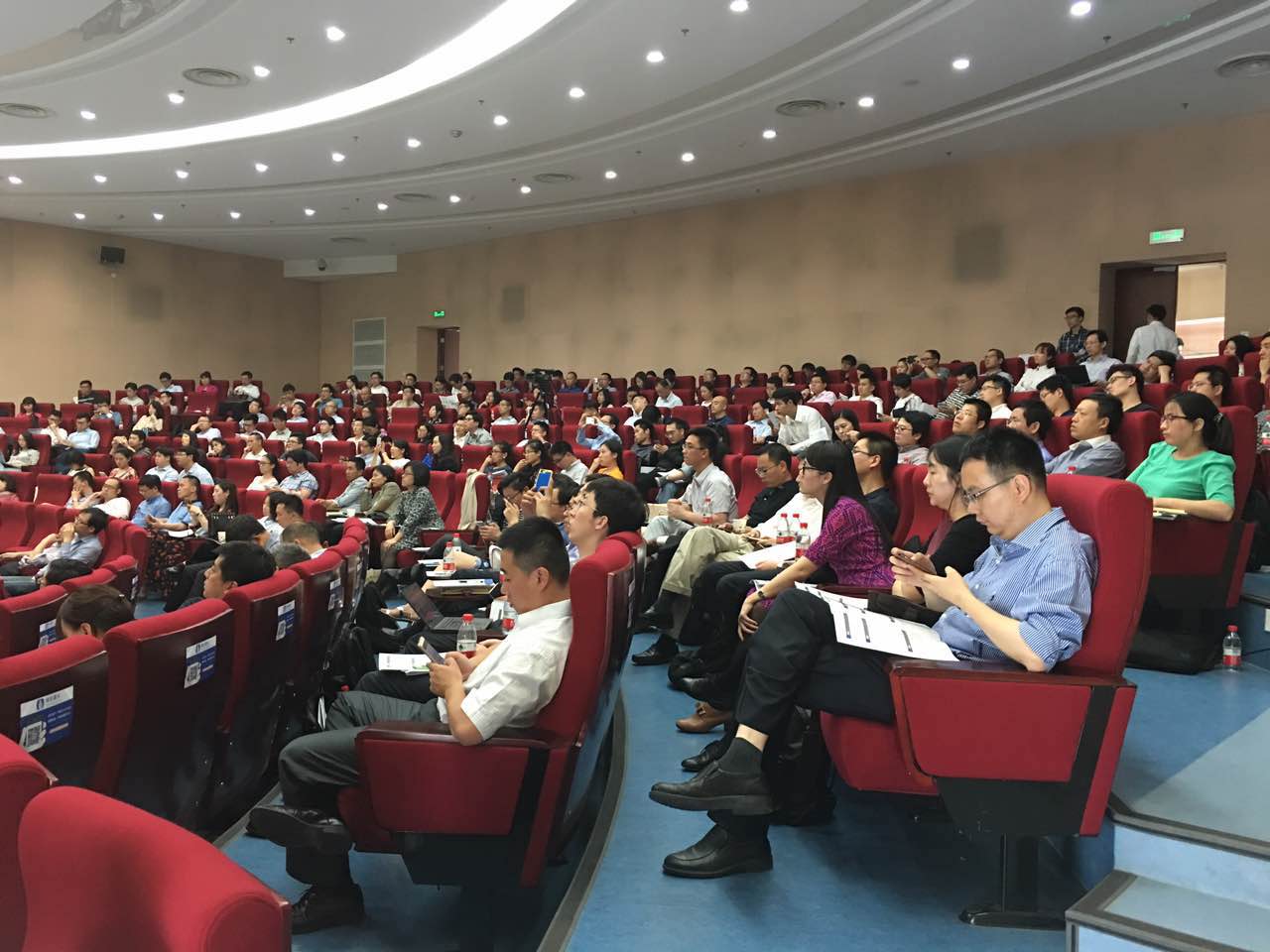 日本精品人妻无码免费大全